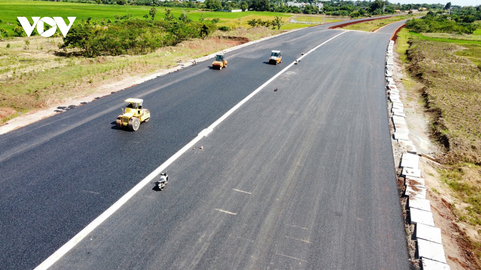 Du lịch Bà Rịa Vũng Tàu chờ đợi cao tốc, sân bay Long Thành